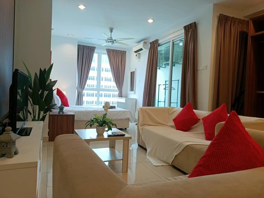 Family Suites At Mansion One By Maj 조지타운 외부 사진