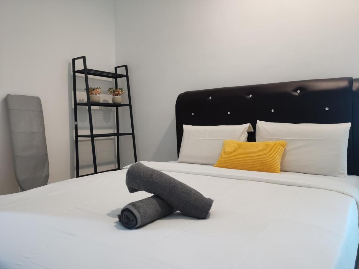Family Suites At Mansion One By Maj 조지타운 외부 사진
