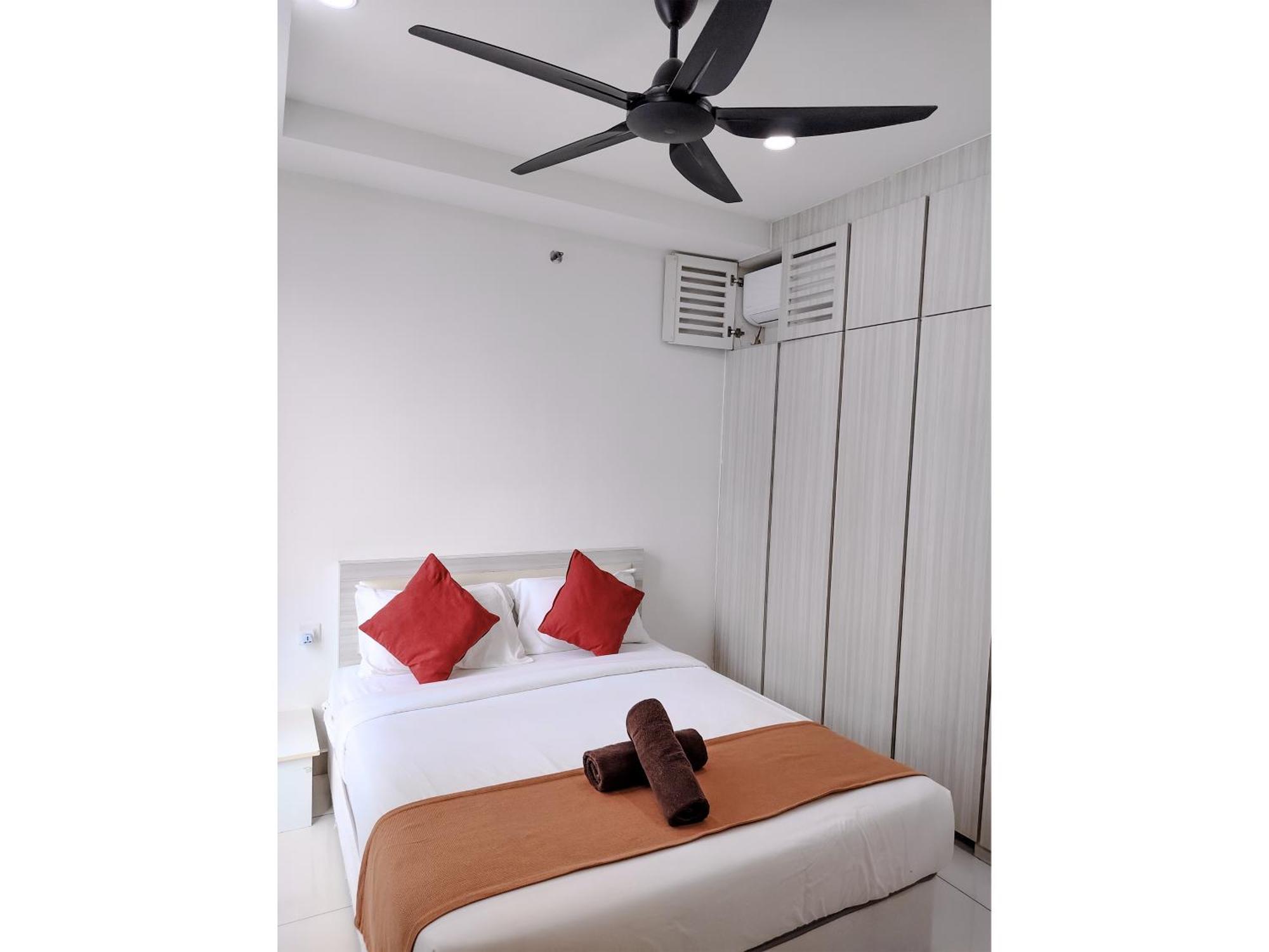 Family Suites At Mansion One By Maj 조지타운 외부 사진